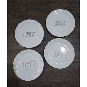 Parini 4 Piece Ceramic 10 Inch Plate Set White Black Tasty Yum Cottagecore NIB